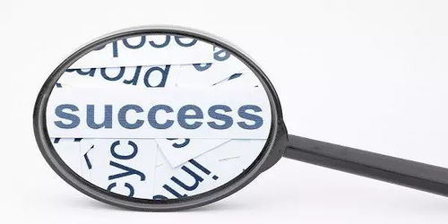 節后擇業十字路口 先湊合就業還是學熱門技術進名企拿高薪？